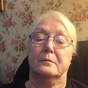 Meet your Posher, Peggy